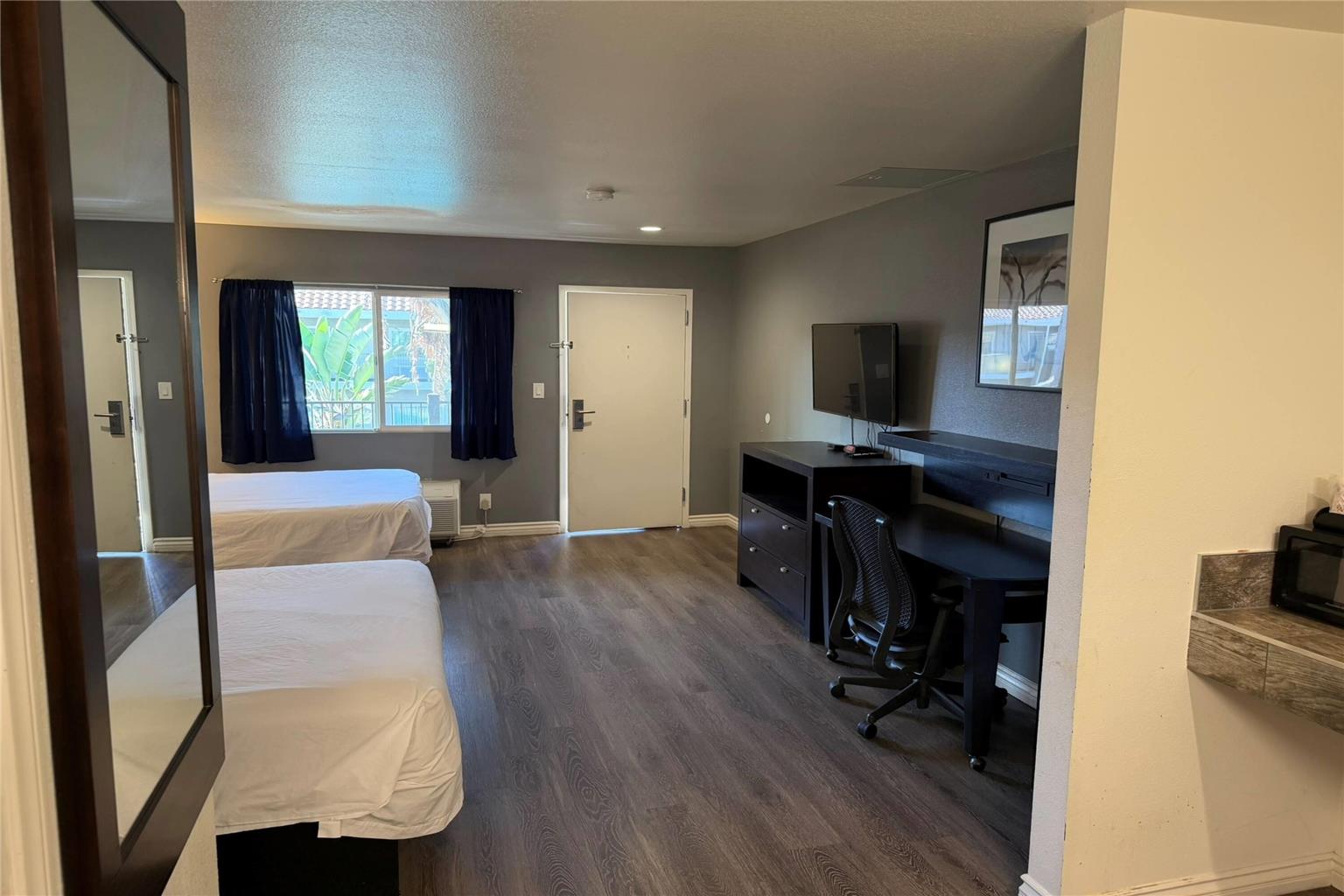 Travelodge by Wyndham Hemet CA - photo 14