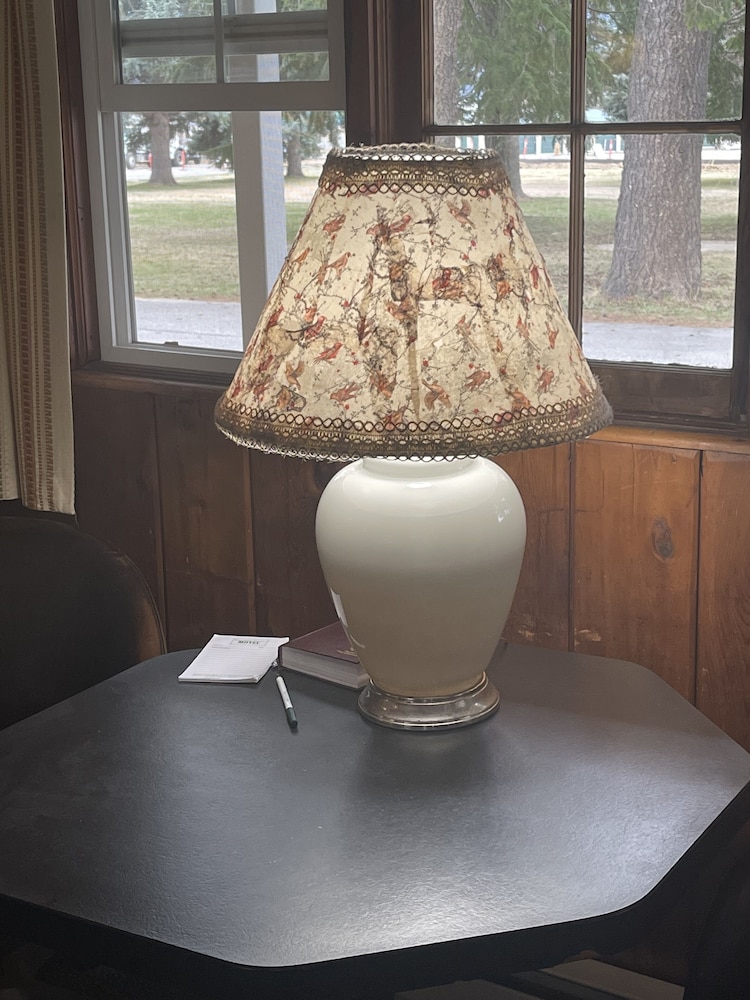 Kootenai Valley Motel - photo 17