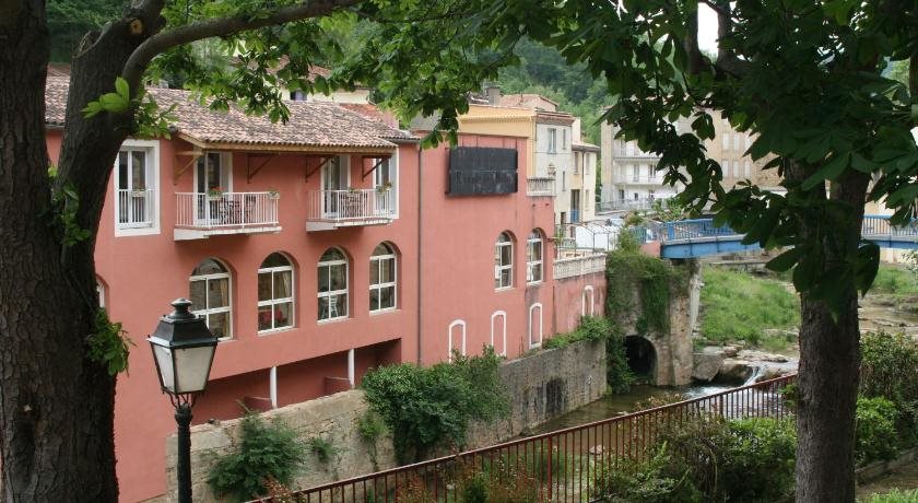 H tel Hostellerie De Rennes Les Bains in Carcassonne, France