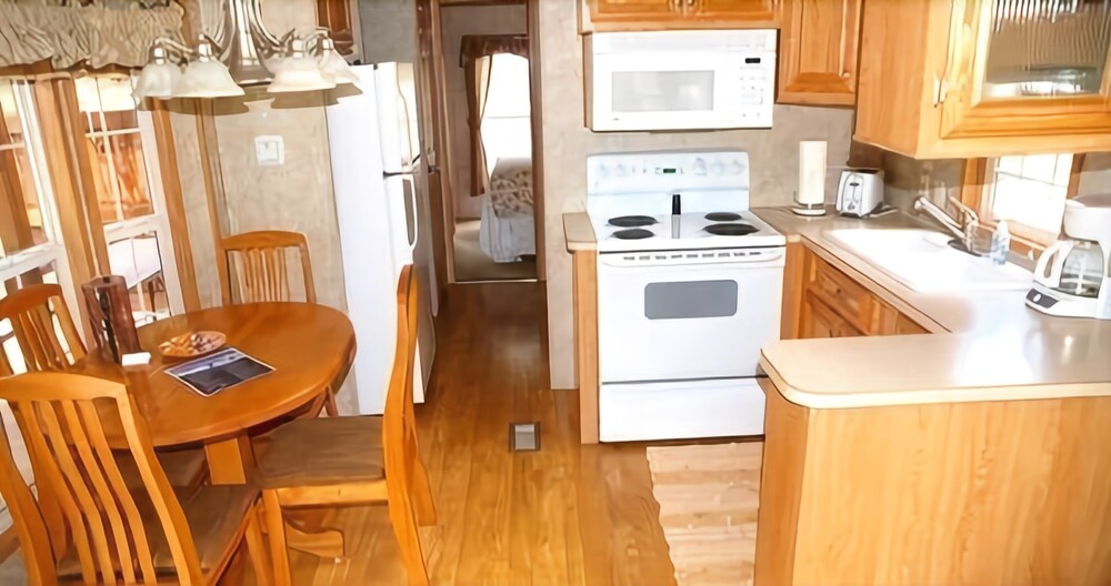 Robin Hood Village Resort - photo 44