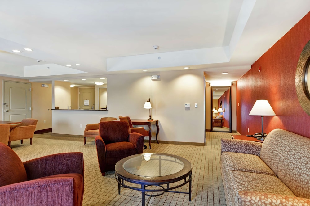 Hampton Inn & Suites Peoria at Grand Prairie IL - photo 7