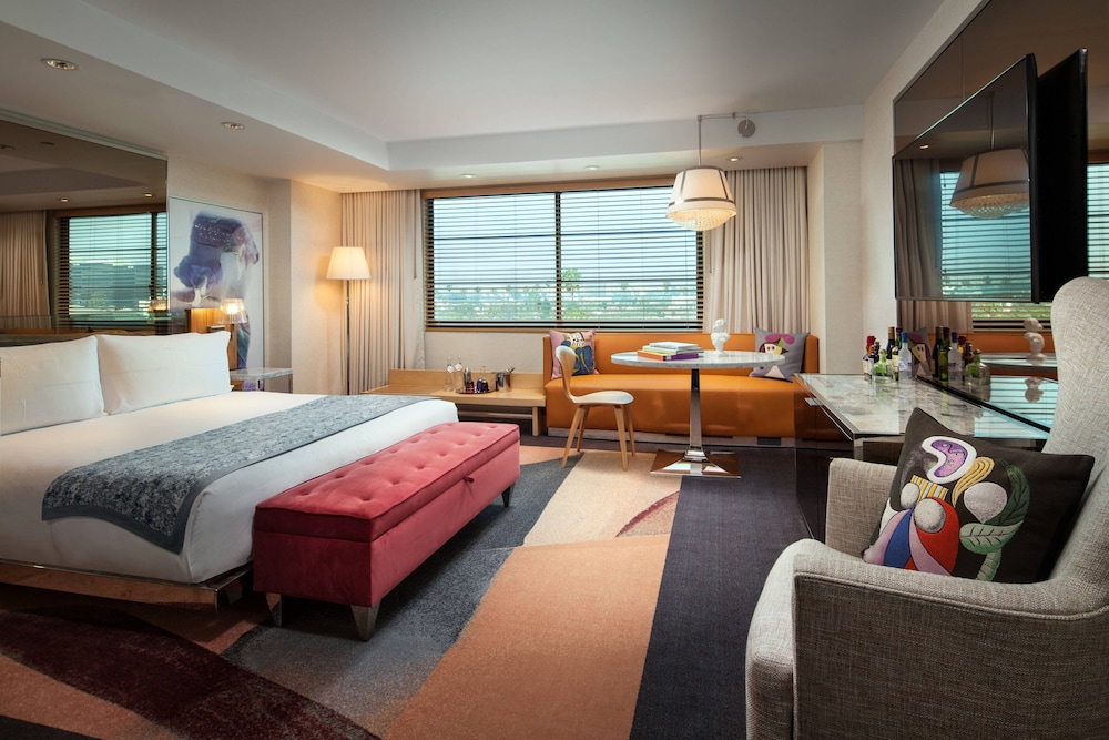 SLS Hotel a Luxury Collection Hotel Beverly Hills - photo 20