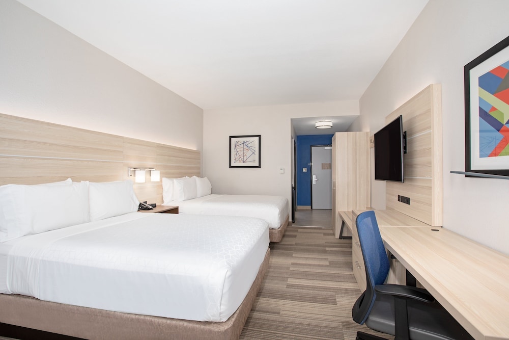 Holiday Inn Express & Suites Phoenix Glendale Sports Dist by IHG - photo 13