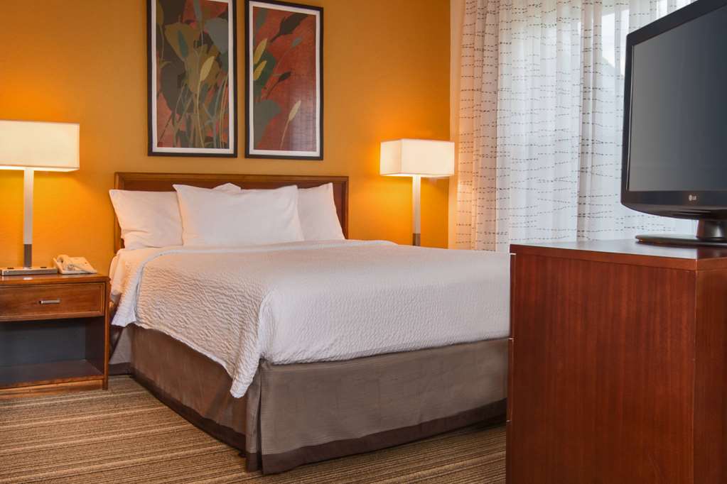 Sonesta ES Suites Charleston - photo 17