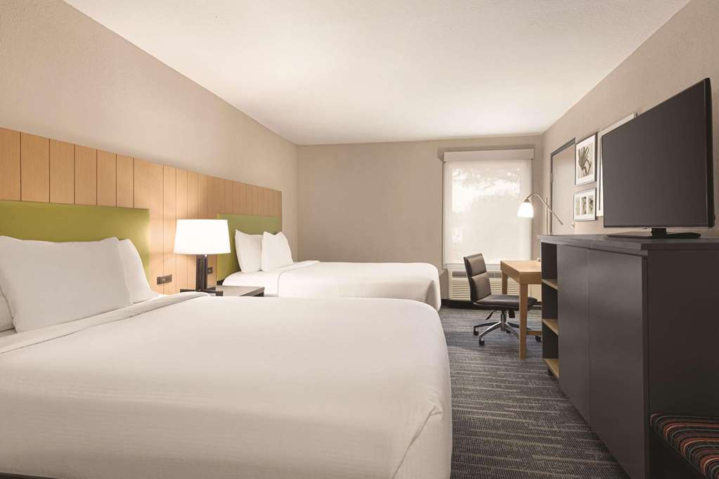 Country Inn & Suites by Radisson Dunn I 95 - photo 7