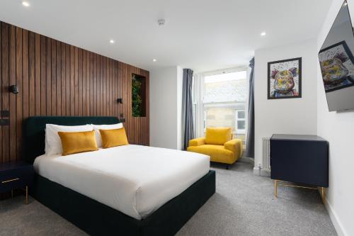 Room 2 Hotel style Double bedroom in Marazion in Marazion, United Kingdom