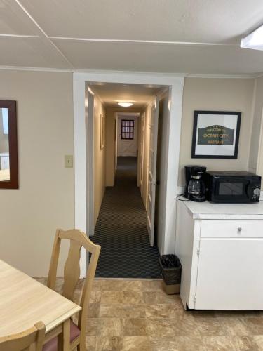The Admiral Hotel Motel - photo 81