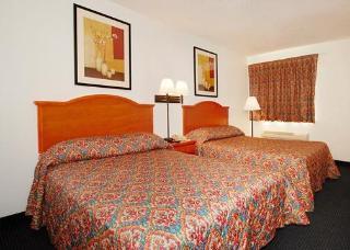 Rodeway Inn Effingham - photo 3