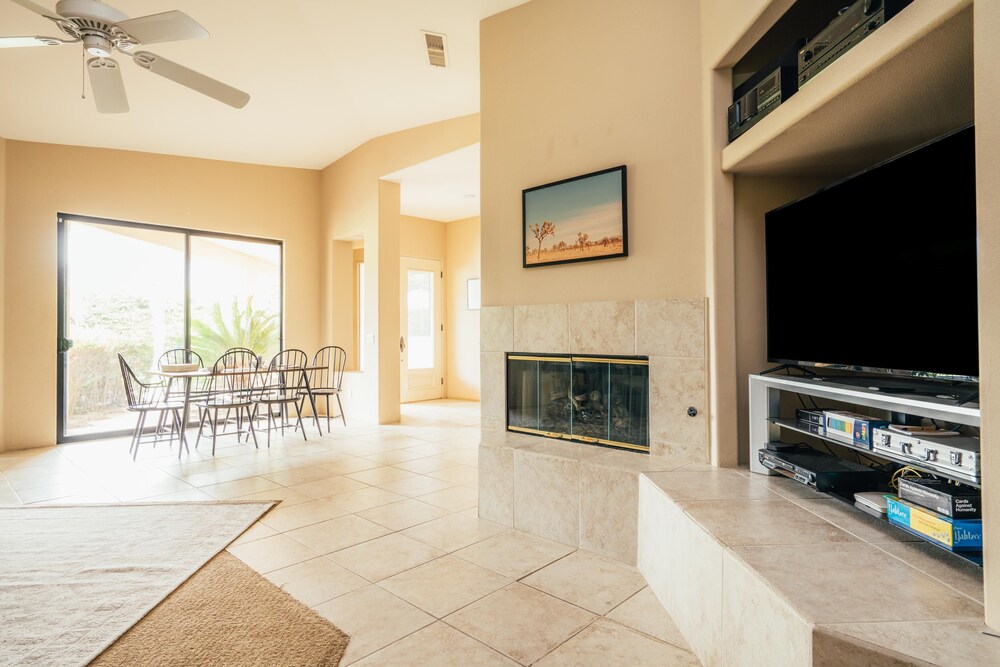 Nuestra Firefly in La Quinta - photo 17