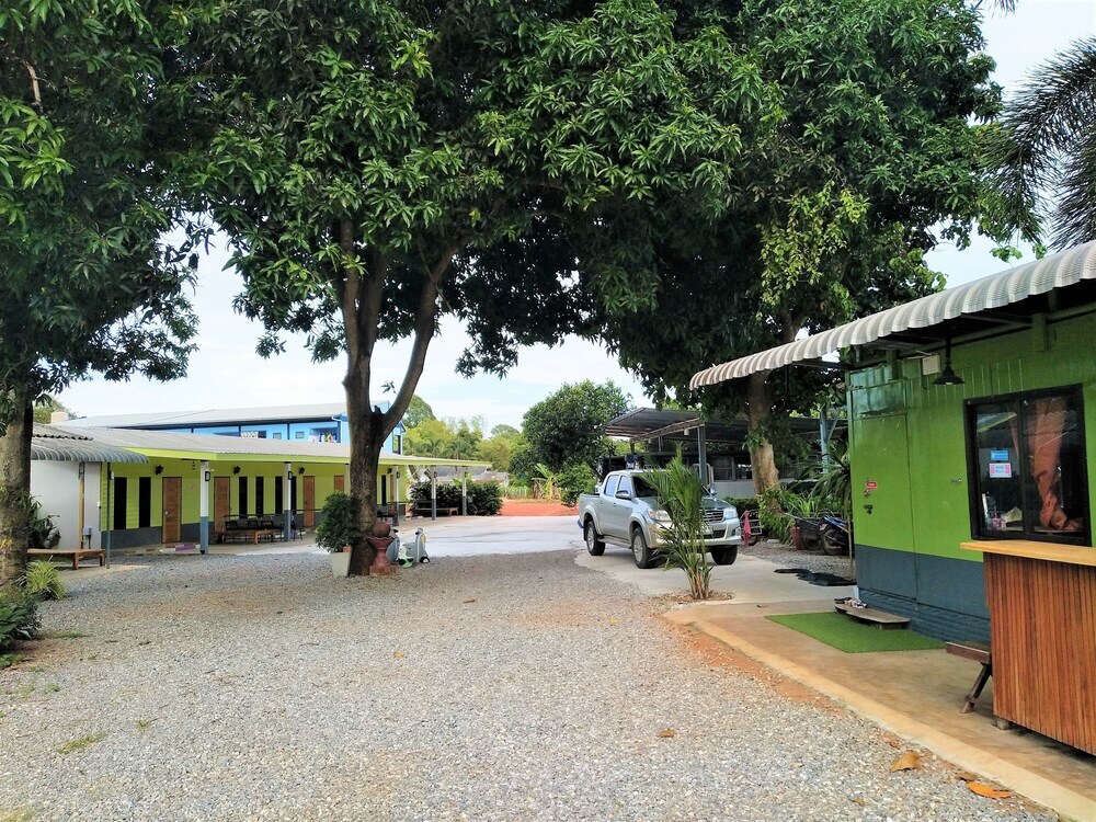 Big Trees Resort in Klaeng, Thailand