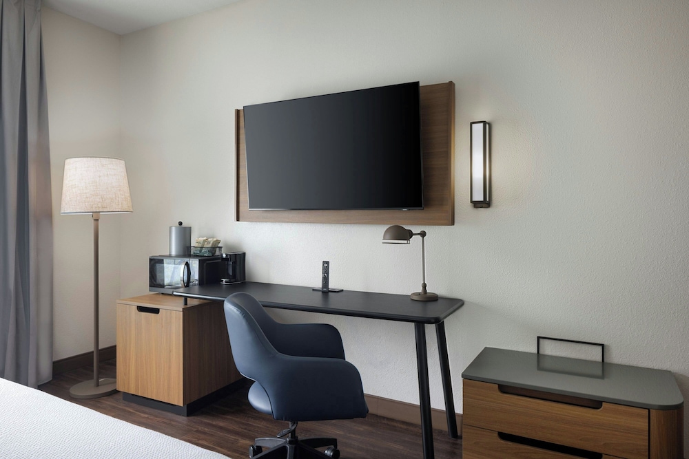 Fairfield Inn & Suites Lake City - photo 5