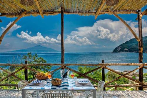 Villa Degli Dei Maestrale — 4-Star Luxury Hotel in Vico Equense, Italy