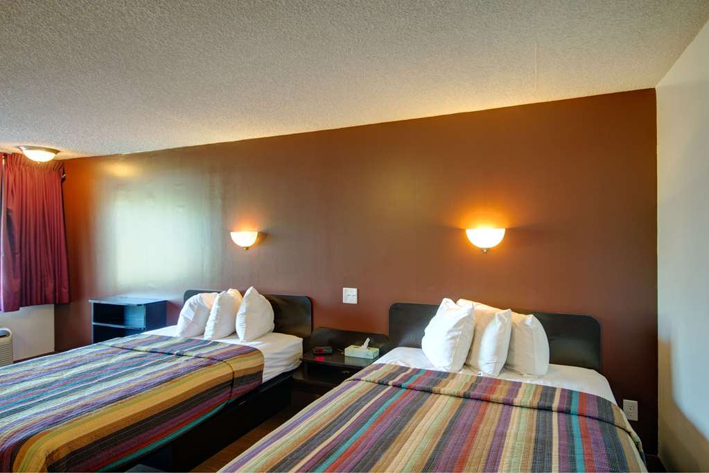 Americas Best Value Inn Heath Newark - photo 16