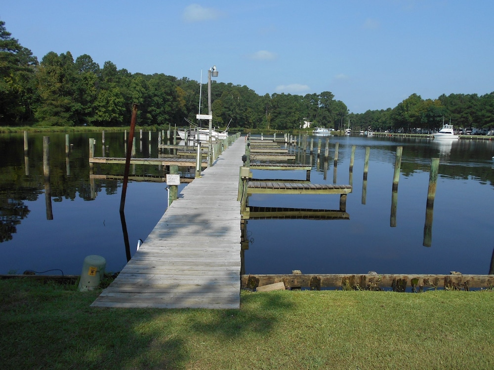 Twin Lakes RV & Camping Resort - photo 27