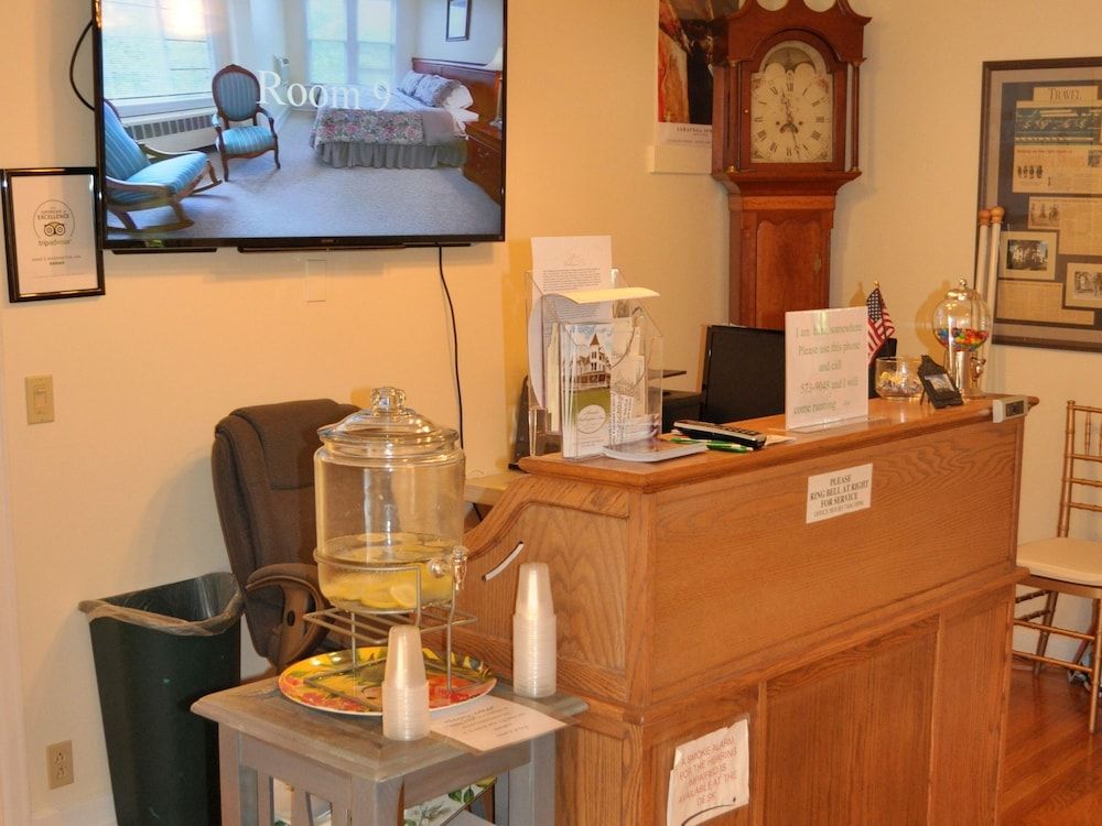 Anne's Washington Inn - photo 25