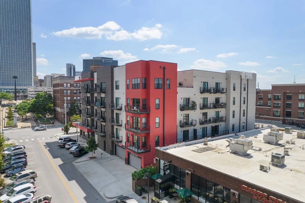 Arts District Apartments By Landing — 4-Star Luxury Hotel in Tulsa, United States