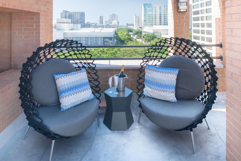 JW Marriott Houston by the Galleria - photo 46