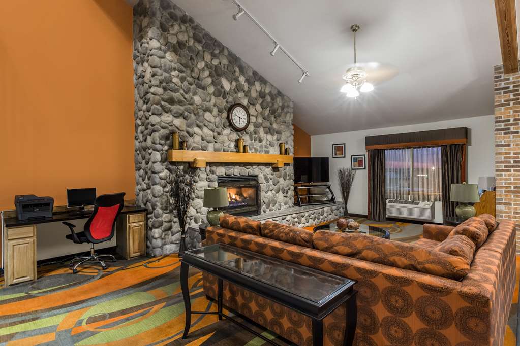 Ramada by Wyndham Platte City KCI Airport - photo 4