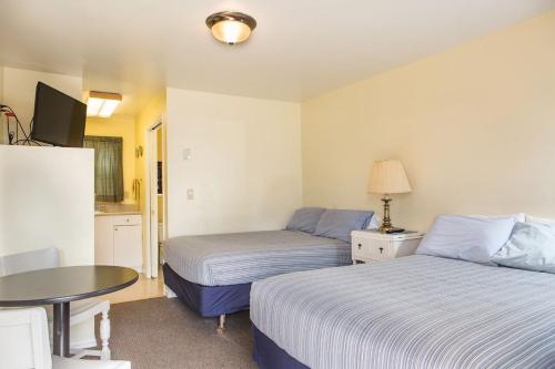 Norwood Inn - photo 10