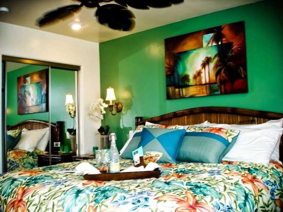 Pirate Cove Resort & Marina - photo 11