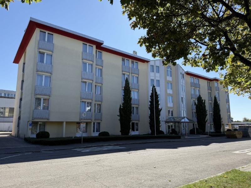 Residenzhotel Stuttgart Airport Sure Hotel by BW — hotel in Steinenbronn