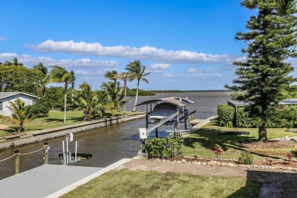 269 Driftwood Ln #3 — Fort Myers Beach — photo 2