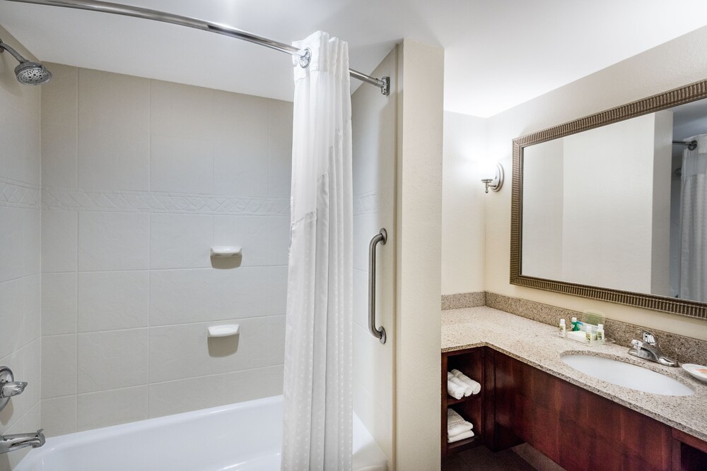 Holiday Inn Johnstown Gloversville by IHG - photo 12