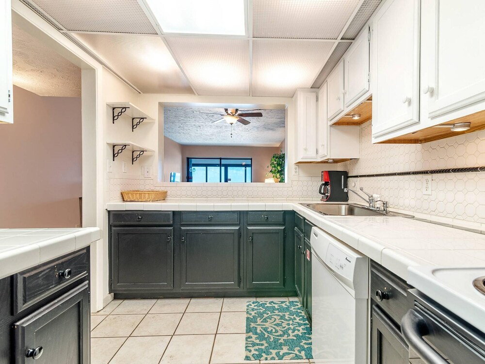 Gulf Tower by Bender Vacation Rentals - photo 30