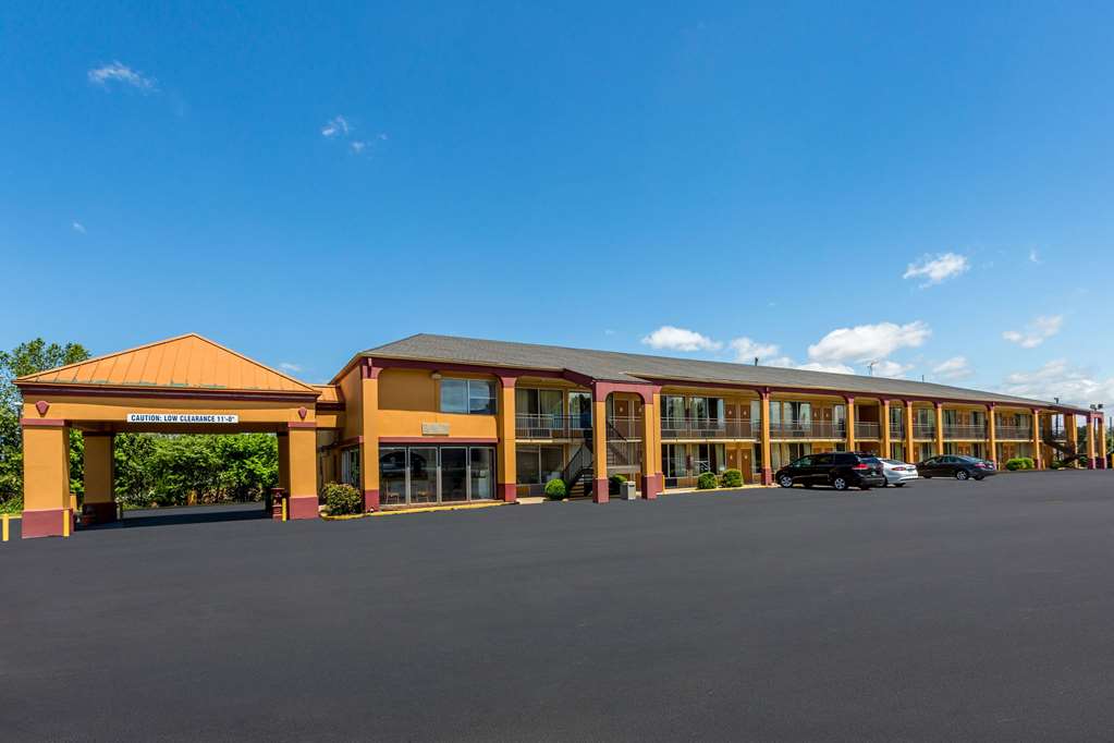 Rodeway Inn Denmark Jackson - photo 5