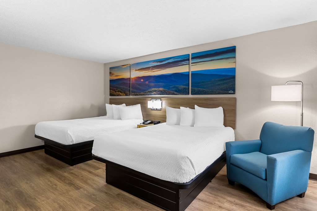 Days Inn by Wyndham Clayton - photo 25