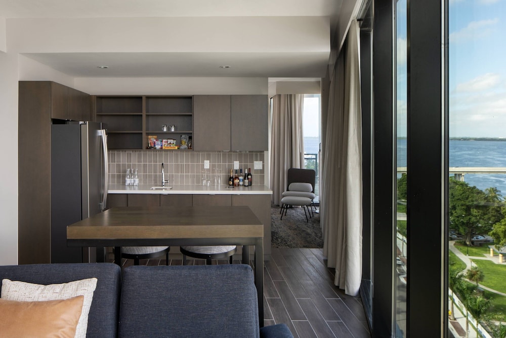 Luminary Hotel & Co. Autograph Hotels - photo 28