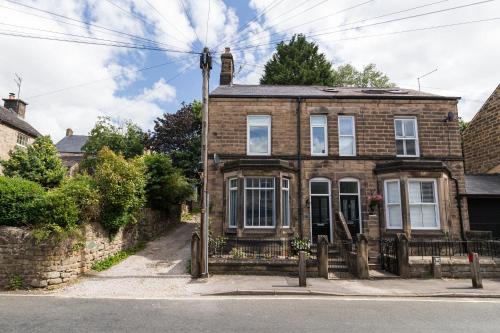 Hygge House — 4-Star Luxury Hotel in Matlock, United Kingdom