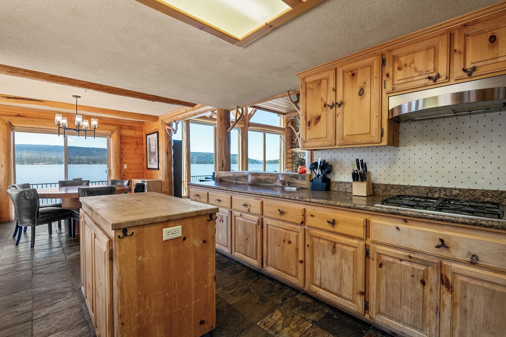 Northern Exposure Lakefront - photo 14