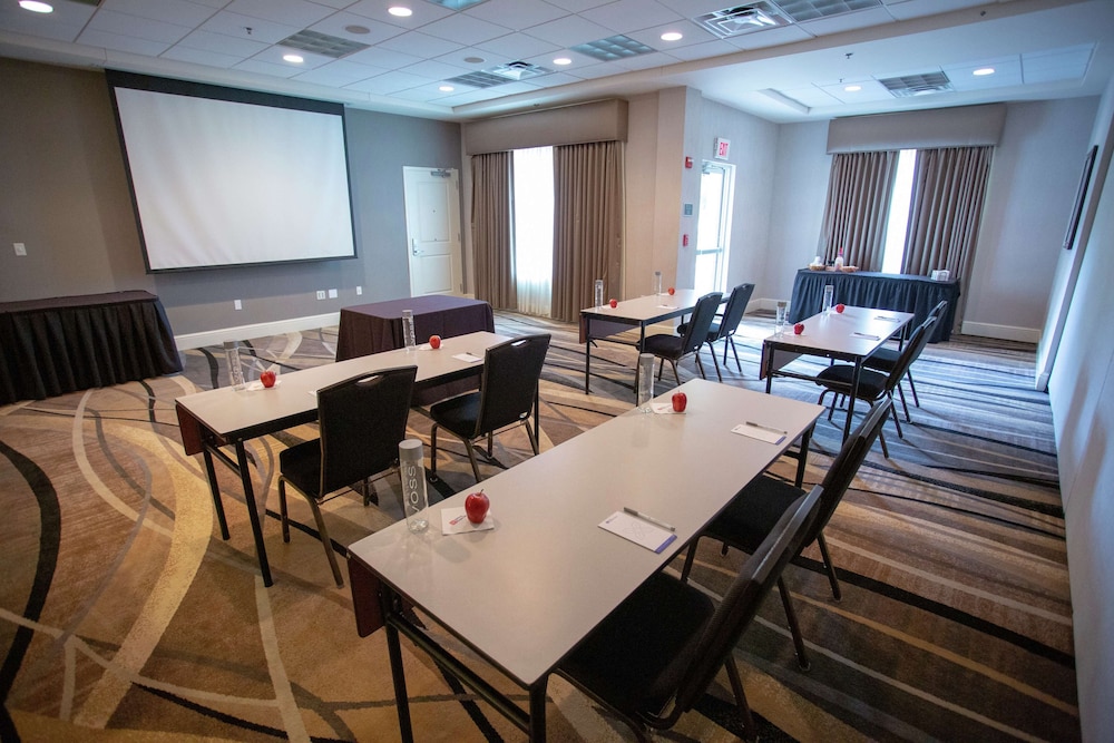 Hilton Garden Inn Temple Medical Center - photo 65