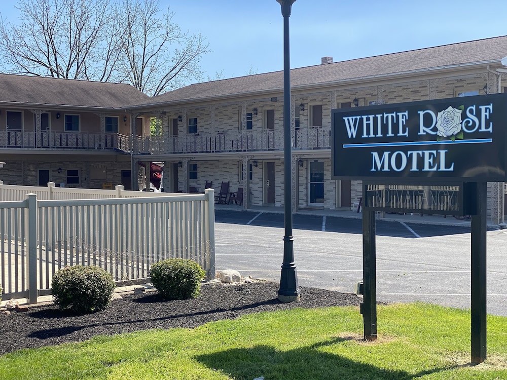 White Rose Motel Hershey - carbon neutral hotel in Hershey