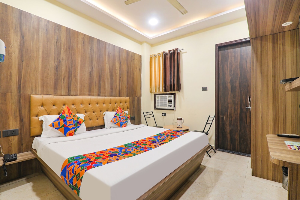 Fabexpress Jayati Oasis - carbon neutral hotel in Lucknow