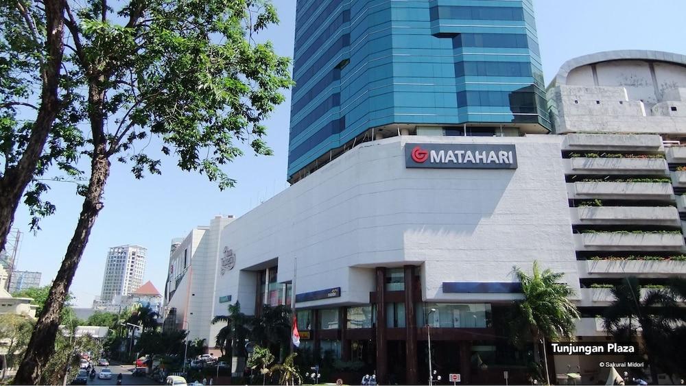 Zen Rooms Basic Kupang Baru - carbon neutral hotel in Surabaya
