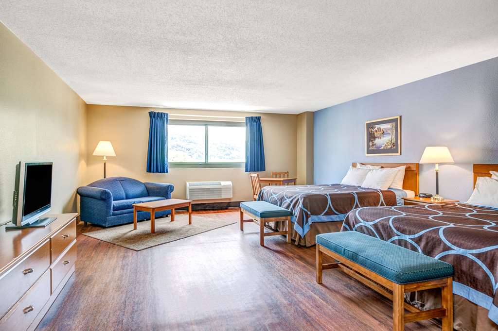 Super 8 by Wyndham Mahwah - photo 16