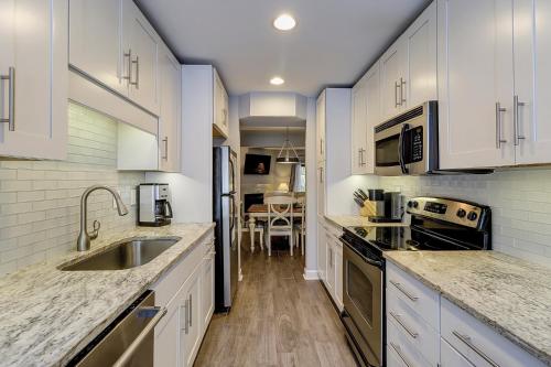 Beachwalk 208 - photo 12