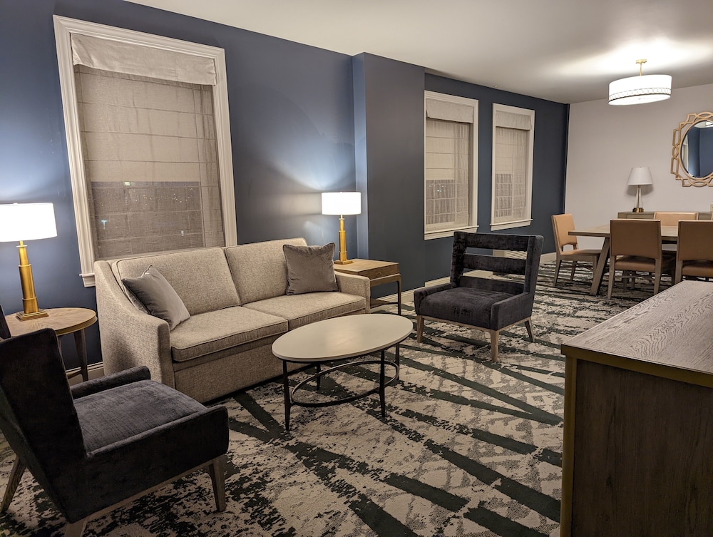 The Yorktowne Hotel Tapestry Collection by Hilton - photo 23