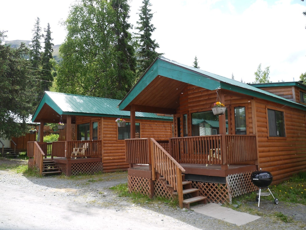 Gwin's Lodge & Roadhouse Est. 1952 - photo 109
