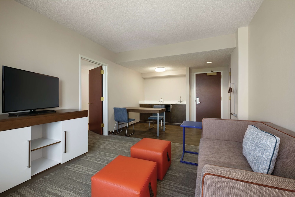 Hampton Inn & Suites Dallas Mesquite - photo 15