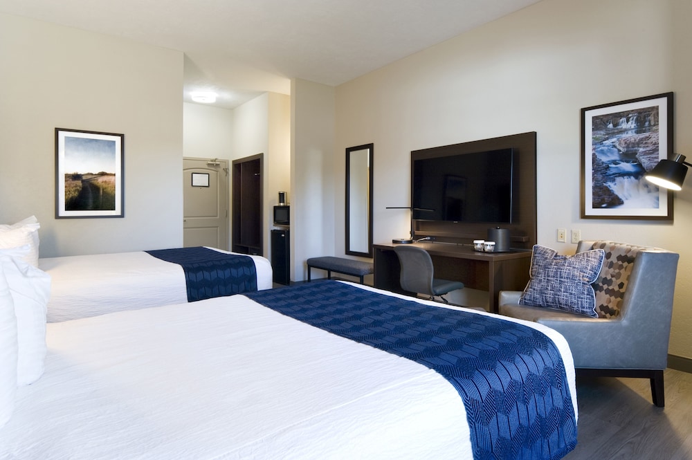 Clubhouse Hotel Suites Sioux Falls - photo 11