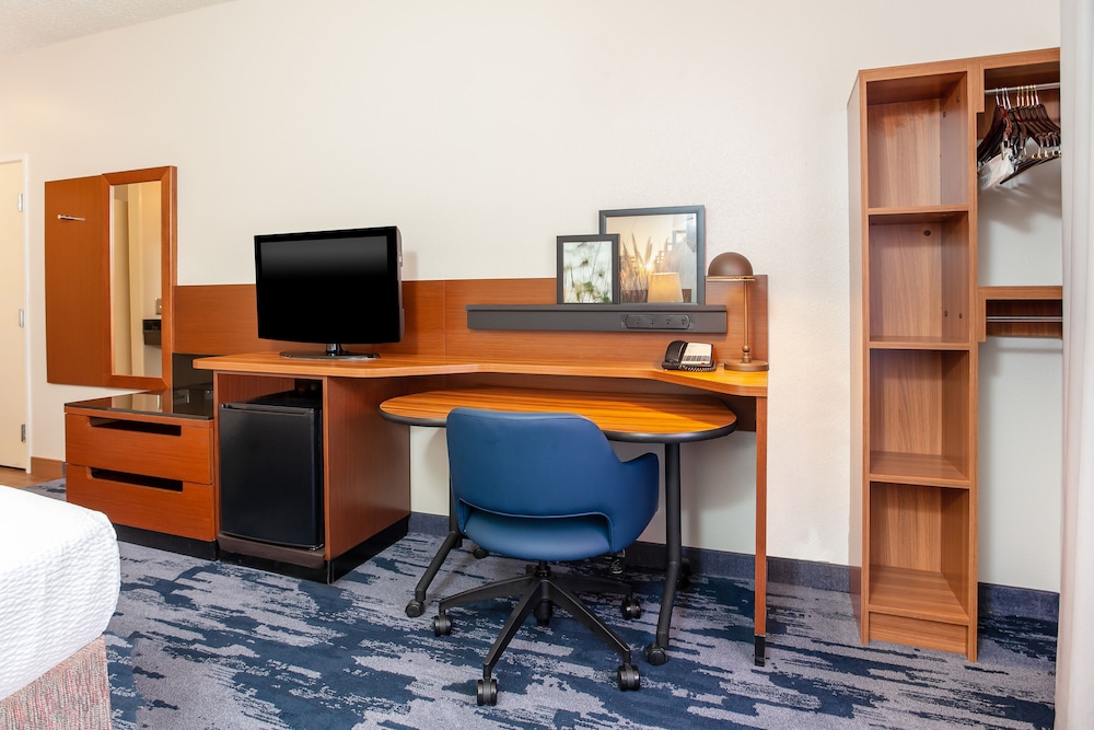 Fairfield inn by Marriott North Little Rock - photo 9