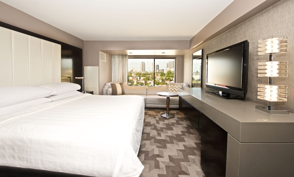 Beverly Hills Marriott - photo 7