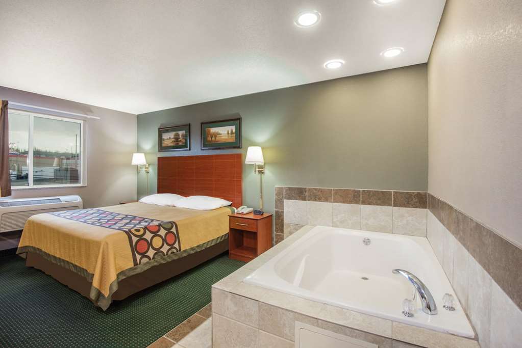 Super 8 by Wyndham Clearfield - photo 21