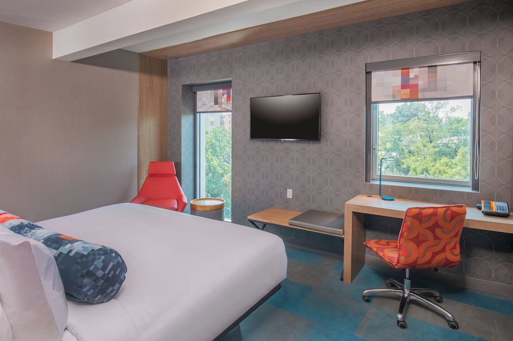 Aloft New York LaGuardia Airport - photo 15