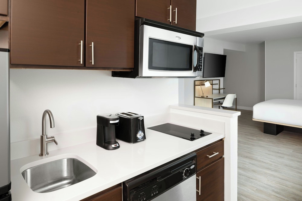 TownePlace Suites by Marriott Wilmington Wrightsville Beach - photo 25