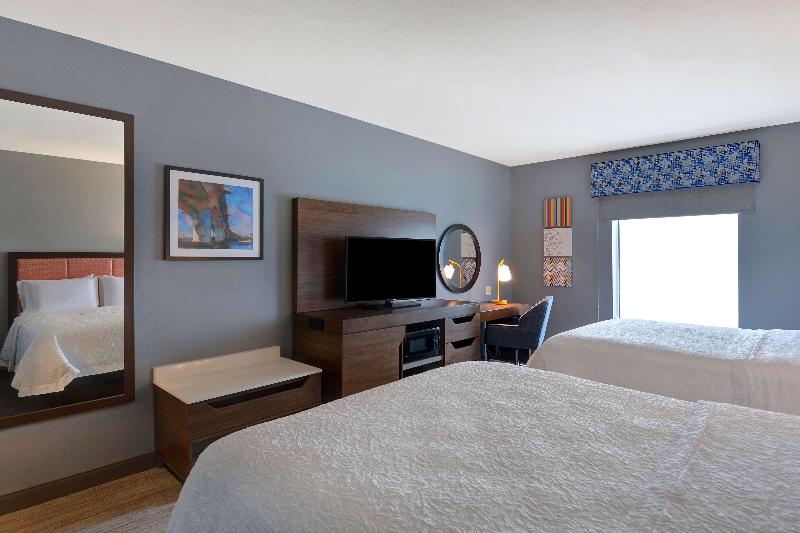 Hampton Inn & Suites Clearwater St. Petersburg Ulmerton Road FL - photo 43