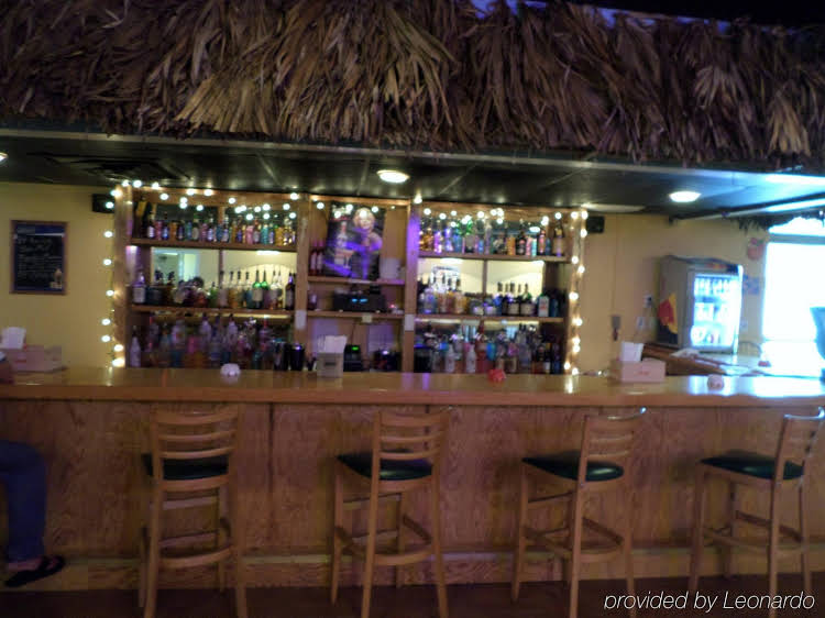 Florida Hotel - photo 8